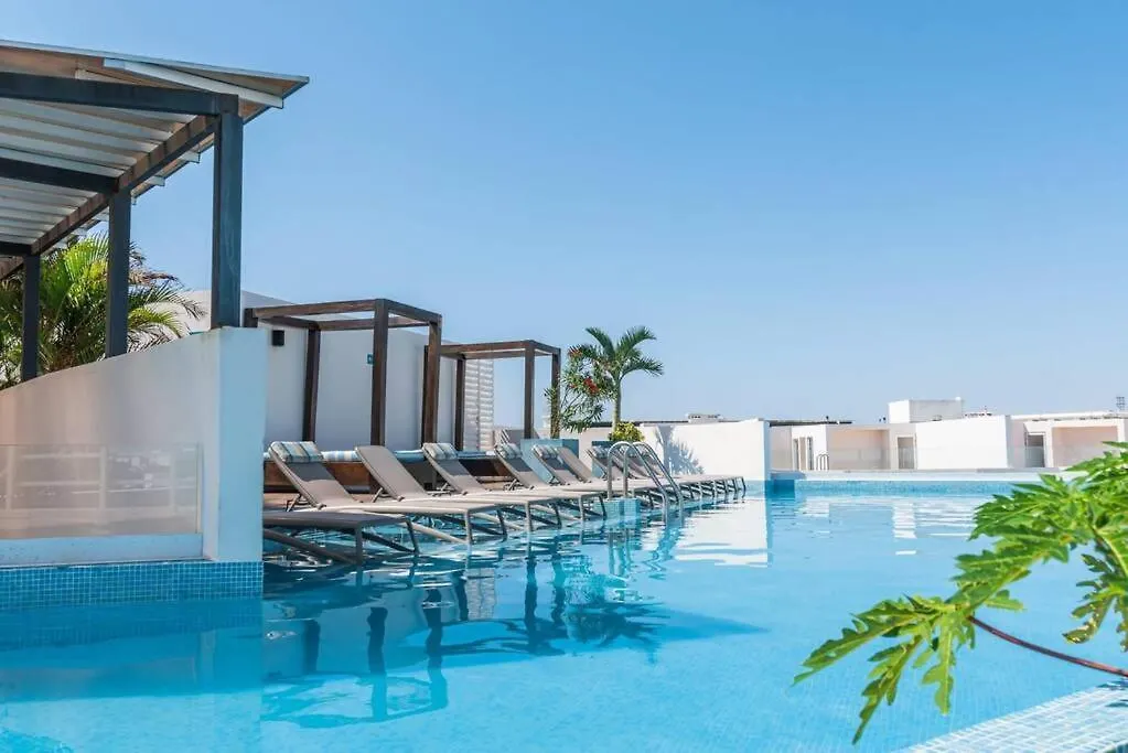 פלאייה דל כרמן Luxury Studio Swim-Up